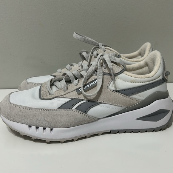 Reebok Shoes - Reebok Galaxy 10 Womens Comfort Footbed With Ortholite Size 8.5